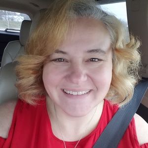 Meet your Posher, Ilona